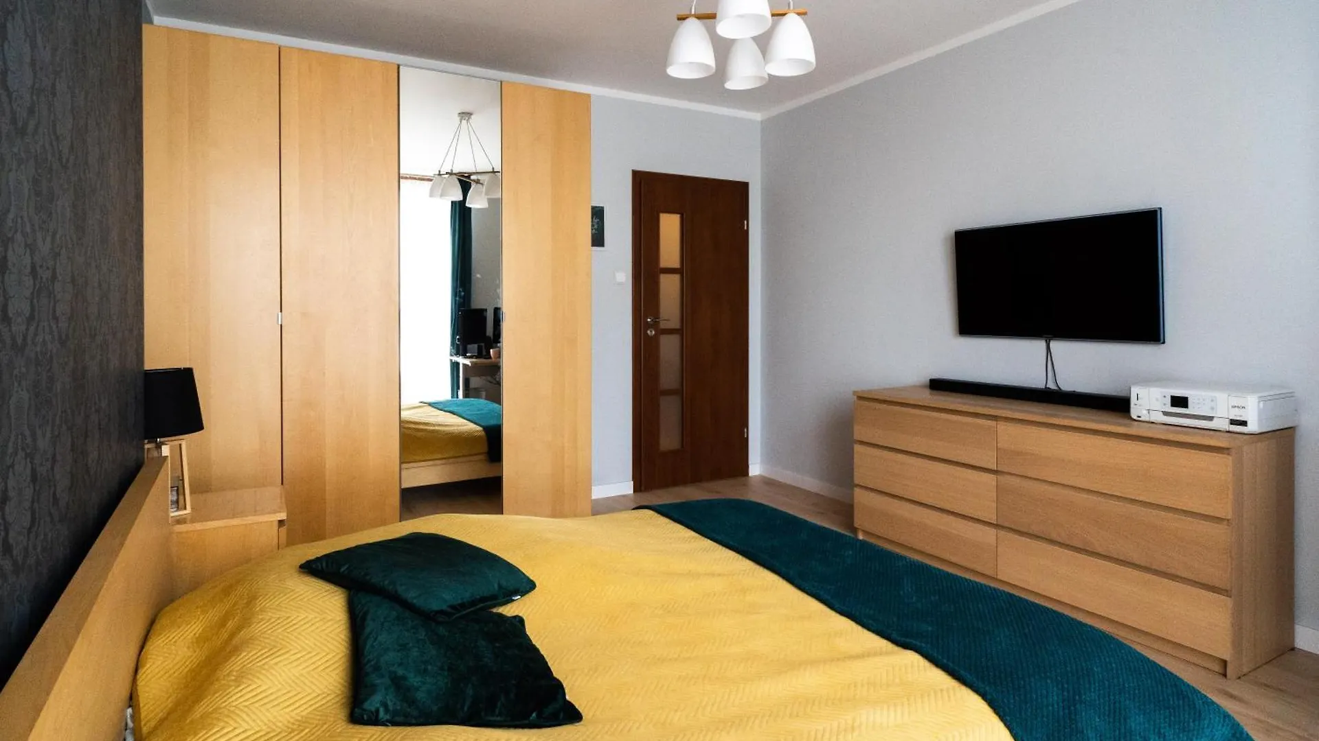 Verona Apartament 115, 69M2, Terrace, Garage contacts